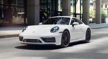 porsche 911 करेरा और 911 करेरा 4 जीटीएस हाइब्रिड हुवी लॉन्च | 3 सेकंड में 100 किमी प्रति घंटे की रफ्तार | कीमत …